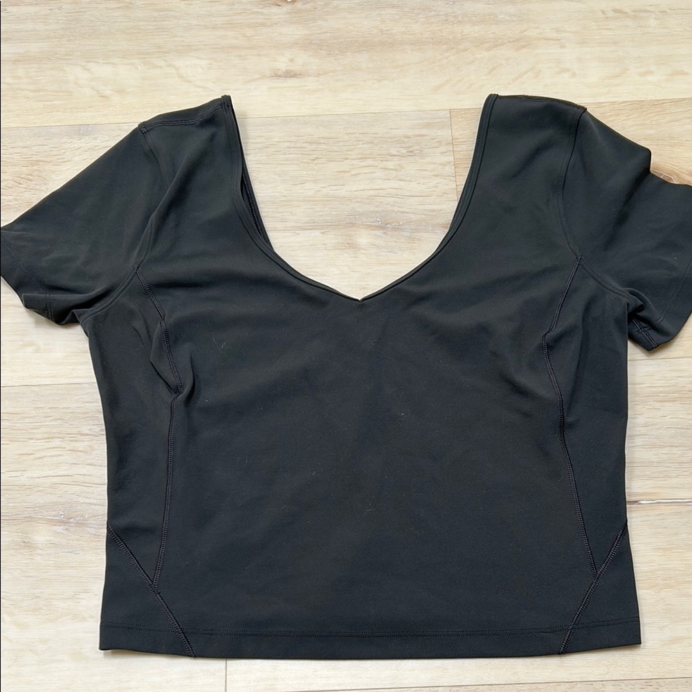 Lululemon Athletica Black Fitted Crop Blouse